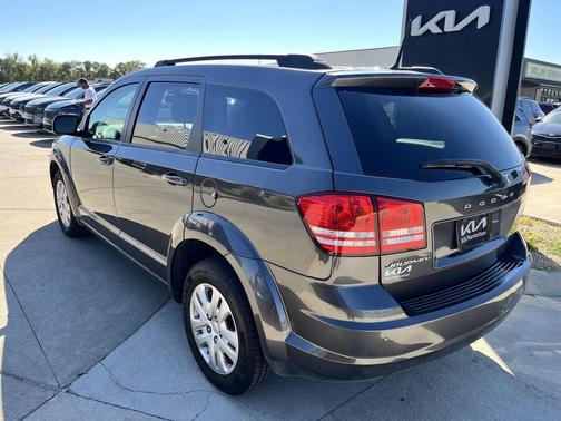 2020 Dodge Journey SE Value