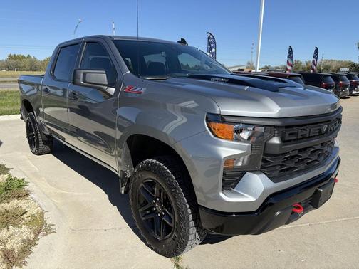 2025 Chevrolet Silverado 1500 Custom Trail Boss