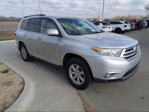 2011 Toyota Highlander SE