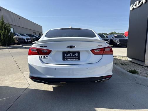 Summit White 2024 Chevrolet Malibu FWD RS