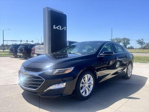 2021 Chevrolet Malibu FWD LT