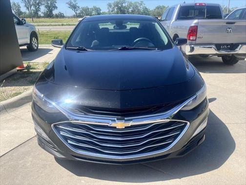 2021 Chevrolet Malibu FWD LT