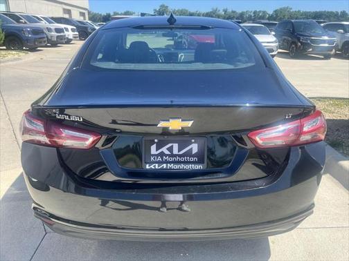 2021 Chevrolet Malibu FWD LT