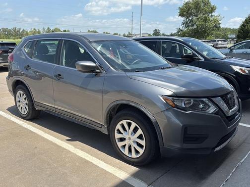 Gun Metallic 2020 Nissan Rogue S