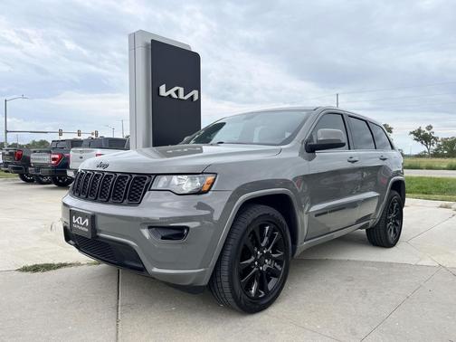 2019 Jeep Grand Cherokee Altitude