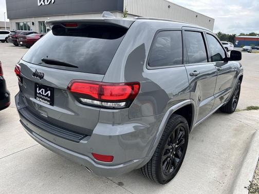 2019 Jeep Grand Cherokee Altitude