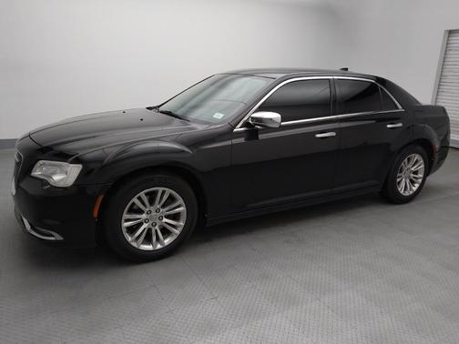 2016 Chrysler 300C Base