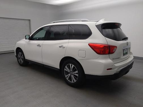 2019 Nissan Pathfinder SL