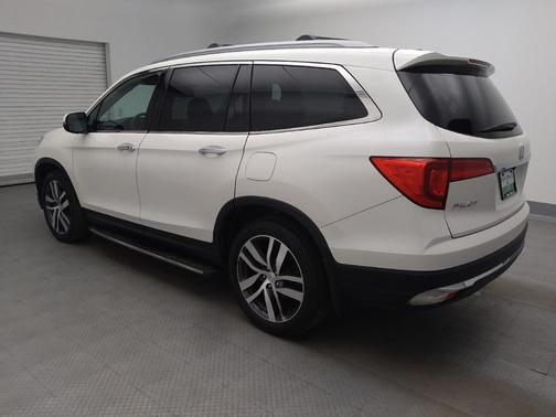 White Diamond Pearl 2018 Honda Pilot Touring