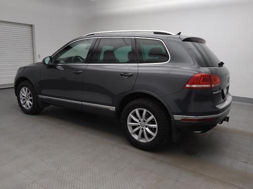 Gray 2016 Volkswagen Touareg VR6 Sport