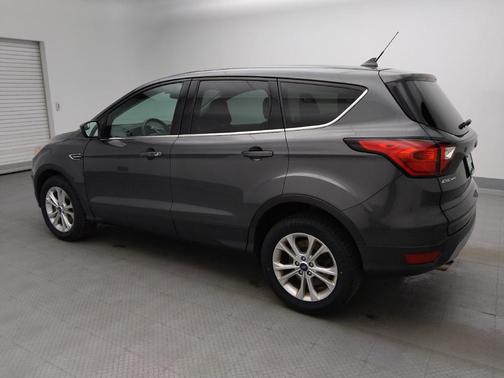 Magnetic Metallic 2019 Ford Escape SE
