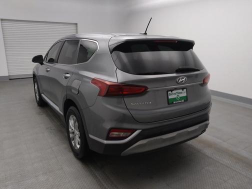 2019 Hyundai SANTA FE SE 2.4