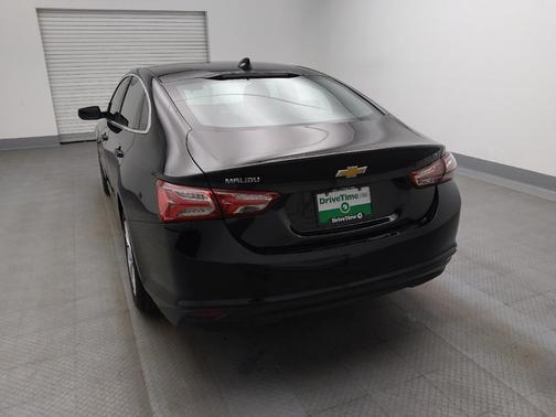 Mosaic Black Metallic 2022 Chevrolet Malibu FWD LT