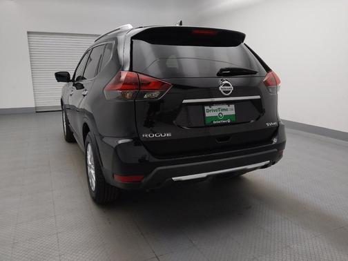2018 Nissan Rogue Hybrid SV