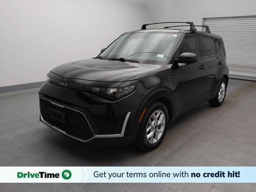 Fusion Black 2023 Kia Soul LX