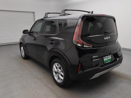 Fusion Black 2023 Kia Soul LX
