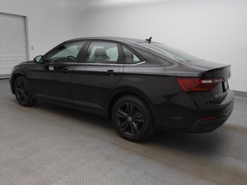 Deep Black Pearl 2022 Volkswagen Jetta 1.5T SE