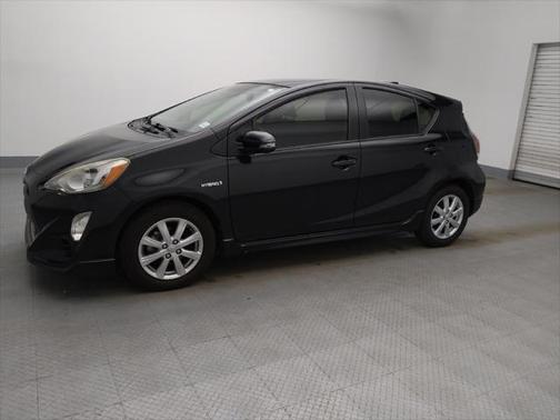 2017 Toyota Prius c Two