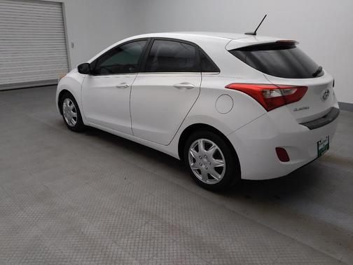 2016 Hyundai Elantra GT Base