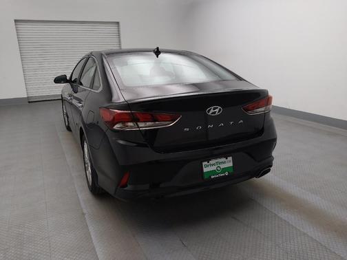 2018 Hyundai SONATA SEL