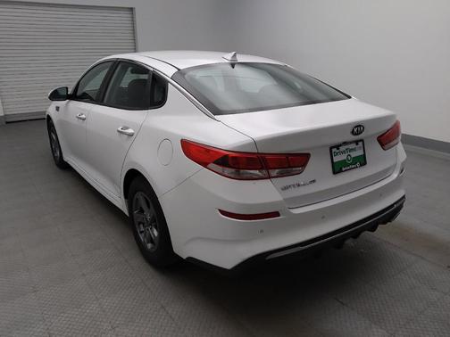 Snow White Pearl 2020 Kia Optima LX