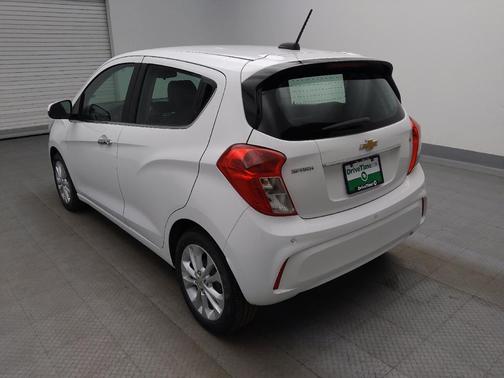 Summit White 2022 Chevrolet Spark 2LT