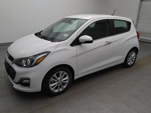 Summit White 2022 Chevrolet Spark 2LT