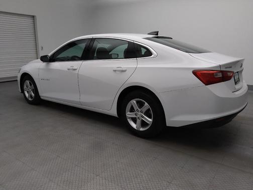 Summit White 2024 Chevrolet Malibu 1LS