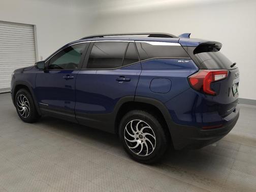 Marine Metallic 2022 GMC Terrain SLE