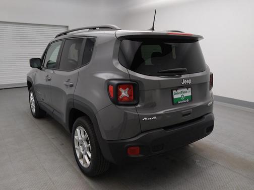 Gray 2020 Jeep Renegade Latitude