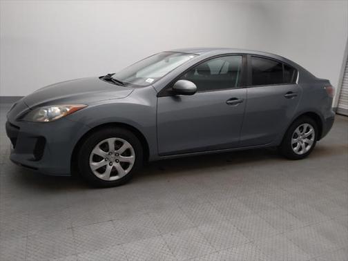 2013 Mazda Mazda3 i Sport