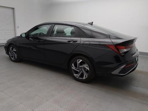 Abyss Black 2025 Hyundai ELANTRA Sport