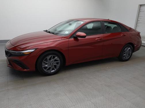 Ultimate Red 2024 Hyundai ELANTRA SEL