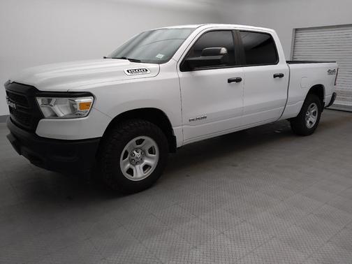 Bright White Clearcoat 2022 RAM 1500 Tradesman