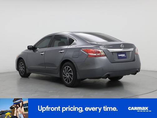Gray 2015 Nissan Altima S