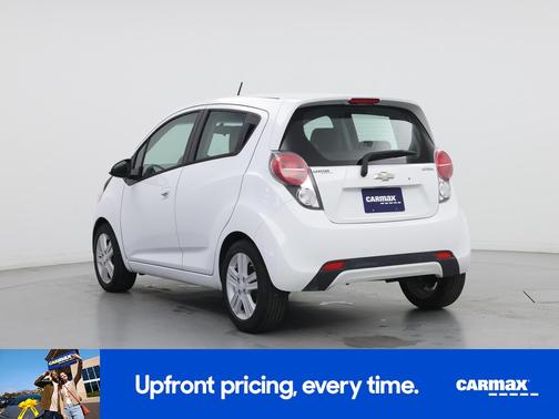 White 2015 Chevrolet Spark LT
