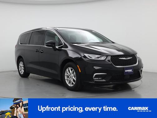 Black 2025 Chrysler Pacifica Select