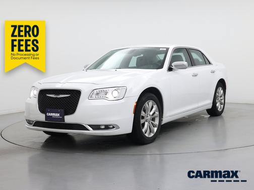 White 2019 Chrysler 300 Limited