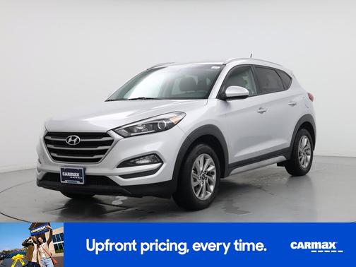 Silver 2017 Hyundai TUCSON SE