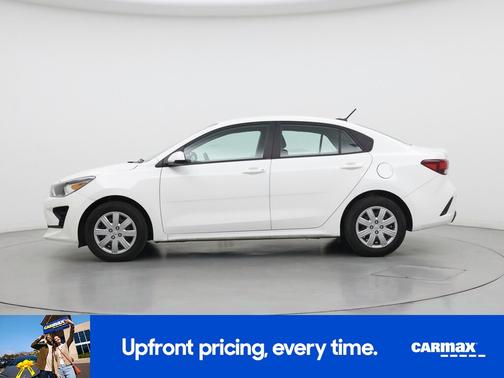 White 2023 Kia Rio LX