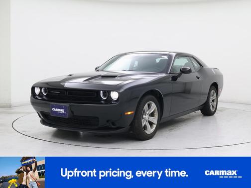 Black 2018 Dodge Challenger SXT
