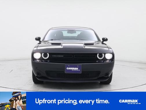 Black 2018 Dodge Challenger SXT