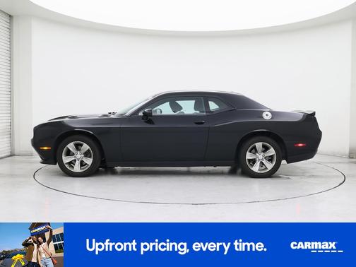 Black 2018 Dodge Challenger SXT