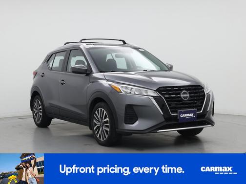 Gray 2022 Nissan Kicks SV