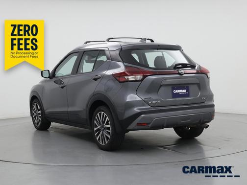 Gray 2022 Nissan Kicks SV