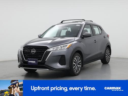 Gray 2022 Nissan Kicks SV