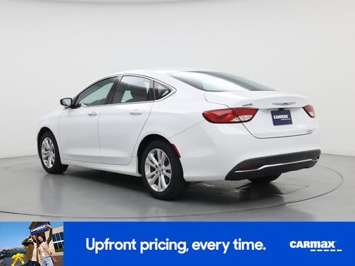 White 2015 Chrysler 200 Limited
