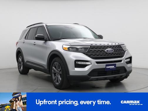 Silver 2023 Ford Explorer XLT
