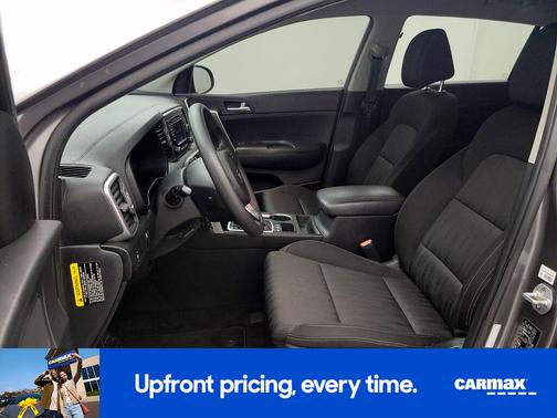 Gray 2017 Kia Sportage LX