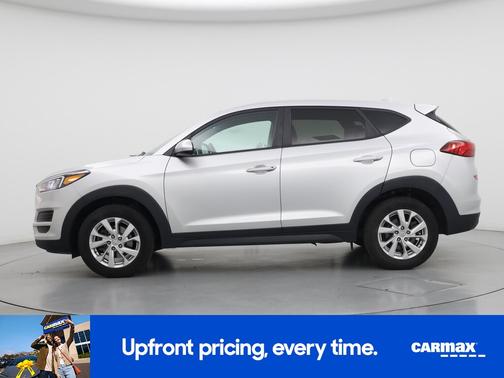 Silver 2019 Hyundai TUCSON SE